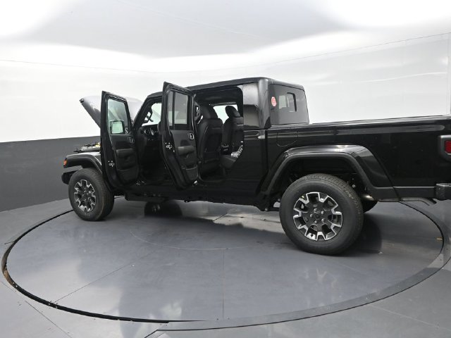 New 2026 Jeep Gladiator Sport AWD/4WD image 32