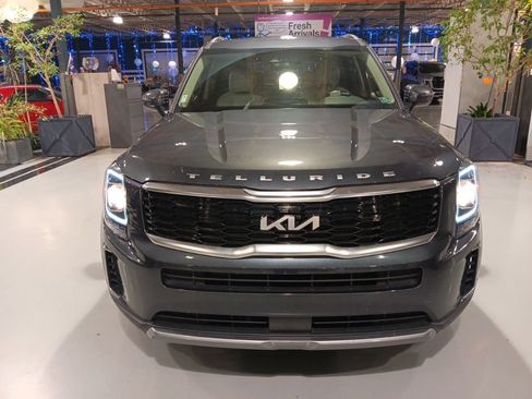 Used 2022 Kia Telluride S AWD/4WD image 9