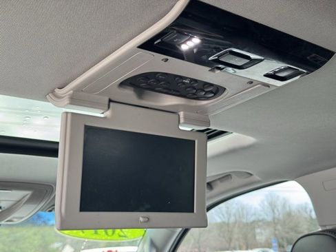 Used 2017 GMC Yukon Denali w/ Open Road Package image 14