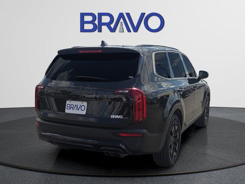 Used 2022 Kia Telluride SX w/ SX Prestige Package AWD/4WD image 4