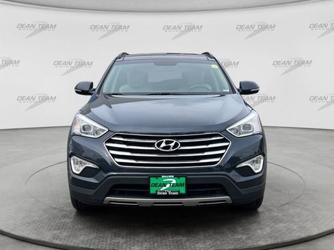 Used 2016 Hyundai Santa Fe SE w/ Option Group 03 FWD image 2