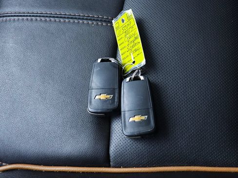 Used 2017 Chevrolet Impala Premier FWD image 59