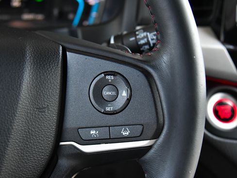 Used 2024 Honda Odyssey Sport image 32