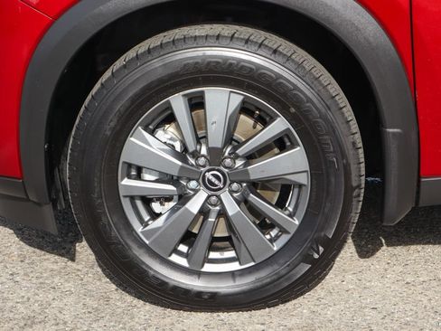 Used 2022 Nissan Pathfinder SV FWD image 43