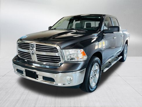 Used 2018 RAM 1500 Big Horn AWD/4WD image 1