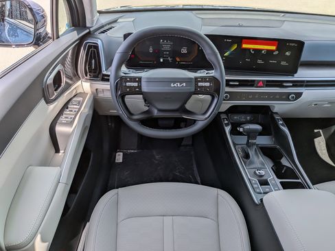 New 2026 Kia Sorento S FWD image 21