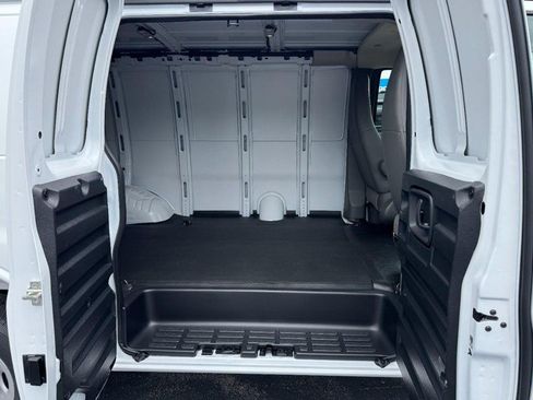 New 2026 Chevrolet Express 2500 w/ Driver Convenience Package RWD image 5