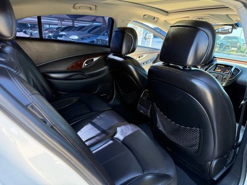 Used 2010 Buick LaCrosse CXS w/ Touring Package FWD image 15