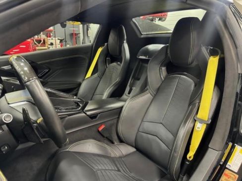 Used 2023 Chevrolet Corvette Z06 w/ Stealth Interior Trim Package RWD image 3