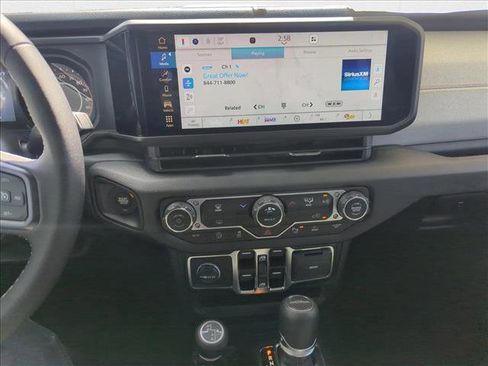 New 2025 Jeep Gladiator Sport image 13