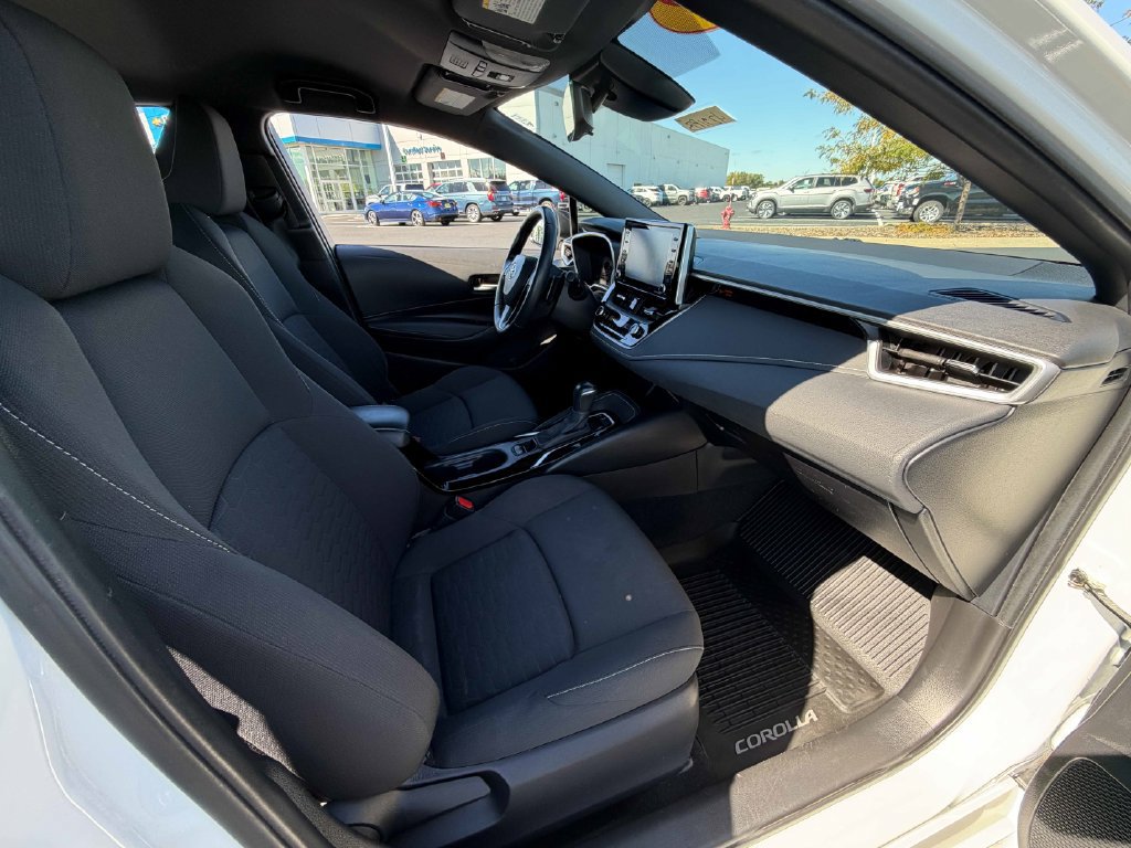 Used 2022 Toyota Corolla SE FWD image 23