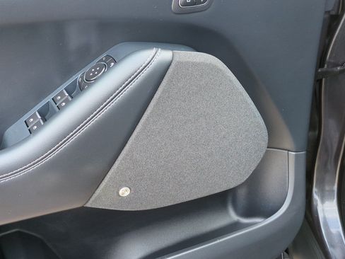 Used 2022 Ford Mustang Mach-E Premium RWD image 12