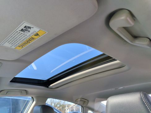 Used 2017 Honda Civic EX-L image 28