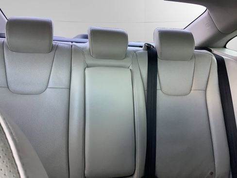 Used 2019 Honda Insight Touring image 13