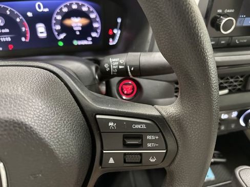 Used 2024 Honda Accord EX image 37
