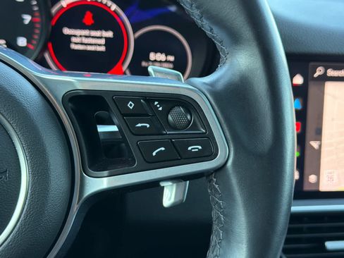 Certified 2023 Porsche Cayenne AWD/4WD image 27