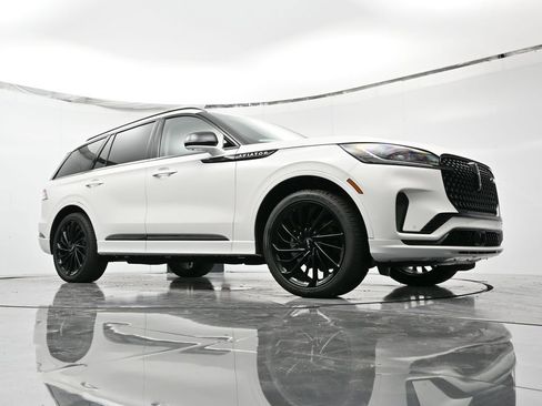 New 2025 Lincoln Aviator Reserve w/ Equipment Group 201A AWD/4WD image 37