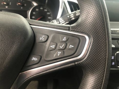 Used 2020 Chevrolet Equinox LT w/ LPO, Floor Liner Package AWD/4WD image 25