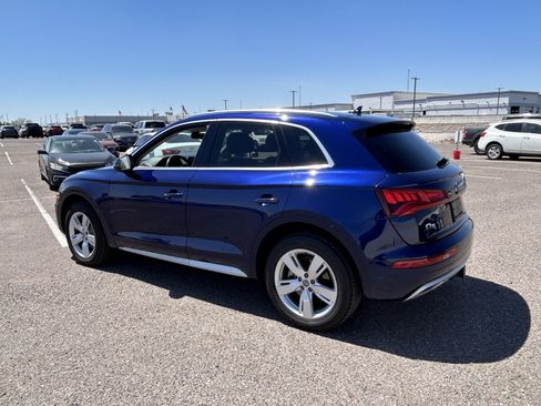 Used 2019 Audi Q5 2.0T Premium Plus w/ Premium Plus Package AWD/4WD image 3