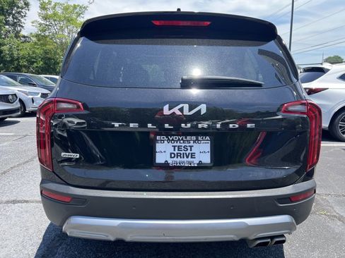 Used 2022 Kia Telluride EX AWD/4WD image 4
