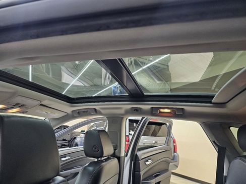 Used 2016 Cadillac SRX Performance w/ Midnight Edition Package FWD image 38