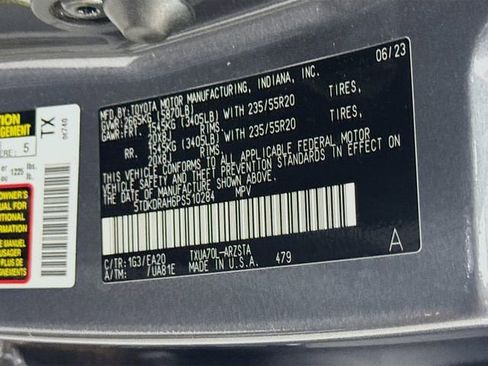 Used 2023 Toyota Highlander XSE FWD image 33