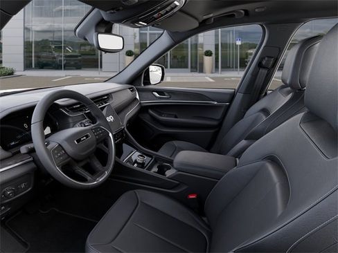 New 2025 Jeep Grand Cherokee Limited w/ Trailer Tow Package image 22