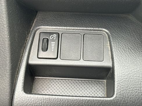 Used 2011 Toyota RAV4 Sport image 41