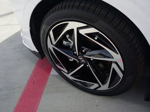 New 2026 Hyundai Sonata SEL FWD image 9