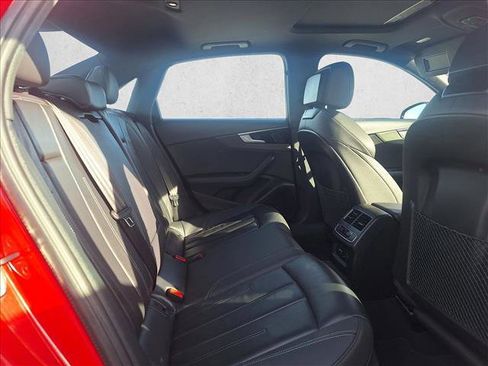 Used 2024 Audi A4 2.0T Premium Plus image 17