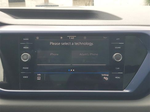 Used 2022 Volkswagen Taos SE image 76