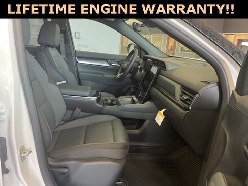 New 2026 GMC Terrain AT4 w/ Technology Package II image 40