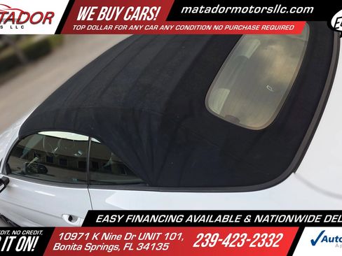 Used 2018 Ford Mustang Premium RWD image 11