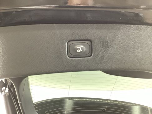 Used 2023 Ford Edge SEL w/ Convenience Package image 35