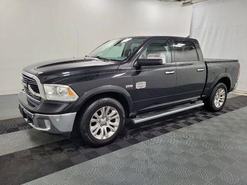 Used 2018 RAM 1500 Laramie Longhorn RWD image 2