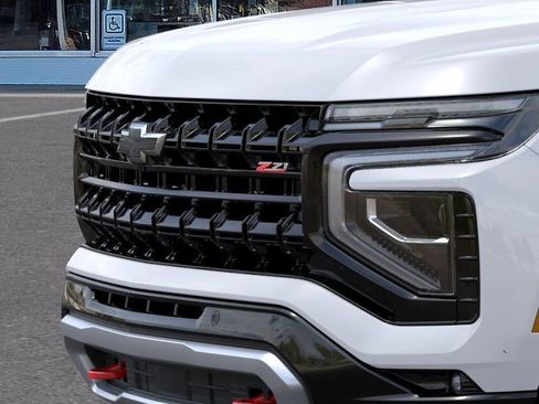New 2026 Chevrolet Tahoe Z71 w/ Comfort Package AWD/4WD image 13