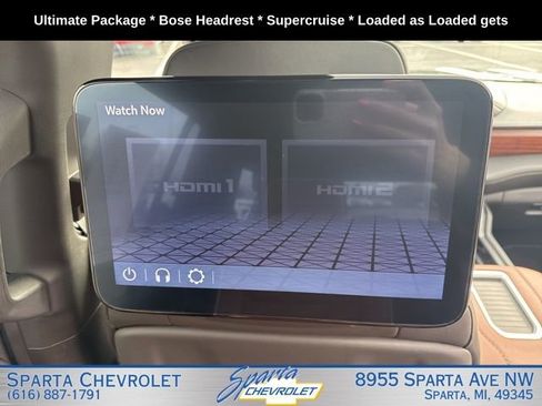 Used 2023 GMC Yukon XL Denali Ultimate AWD/4WD image 32