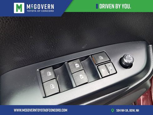 Used 2019 Toyota Highlander XLE image 13