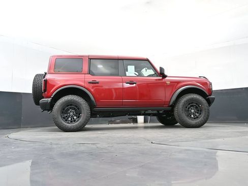 New 2026 Ford Bronco Badlands w/ Sasquatch Package AWD/4WD image 17