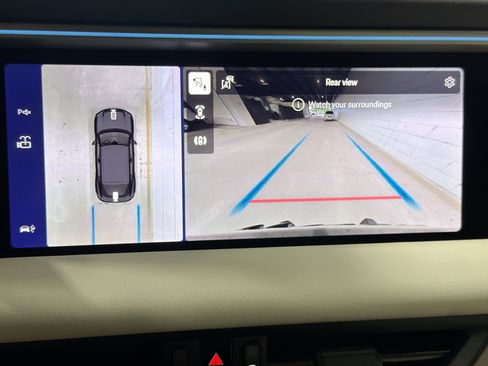 Certified 2026 Porsche Macan Electric RWD image 34