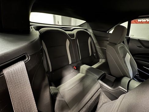 Used 2020 Chevrolet Camaro LT image 12