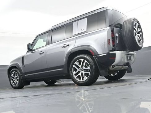 Used 2020 Land Rover Defender 110 SE AWD/4WD image 41