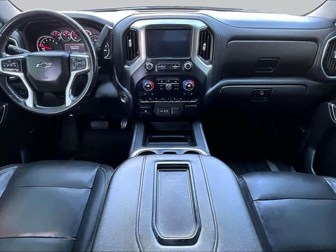 Used 2019 Chevrolet Silverado 1500 LT Trail Boss AWD/4WD image 15