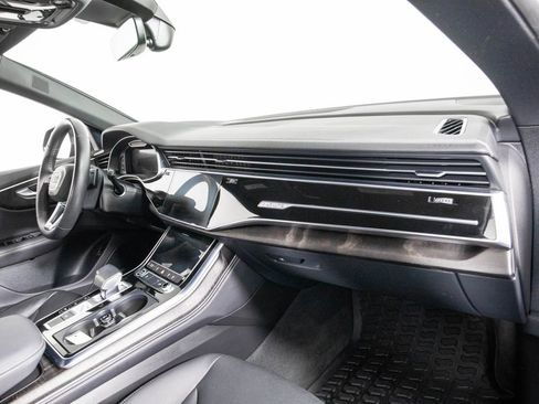 Used 2023 Audi Q8 Premium Plus AWD/4WD image 17