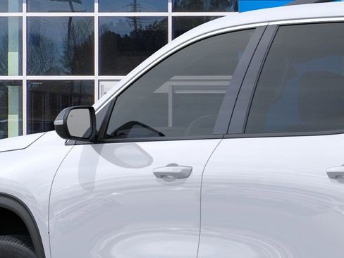 New 2026 Chevrolet Traverse LT image 14