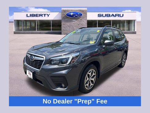 Used 2021 Subaru Forester Premium AWD/4WD image 1