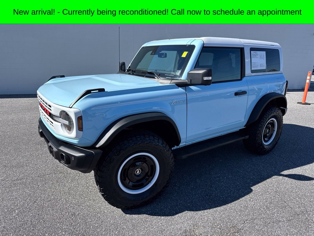Used 2024 Ford Bronco Heritage Edition AWD/4WD image 1