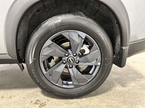 New 2026 Nissan Rogue SV image 7