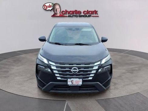 Certified 2024 Nissan Rogue S FWD image 8