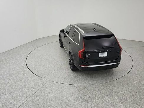 New 2026 Volvo XC90 B6 Plus w/ Protection Package Premier AWD/4WD image 18